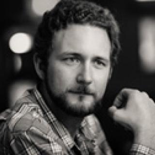 Black and white photo of Alex Hansen